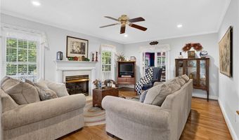 697 Graceland Dr, Asheboro, NC 27205