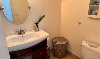 2750 NE 183rd St 2103, Aventura, FL 33160