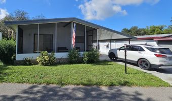 11 Lakeview Dr, Astatula, FL 34705