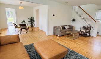 279 S Main St, Barnegat, NJ 08005