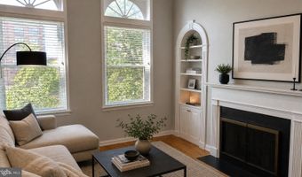 2329 9TH St S, Arlington, VA 22204