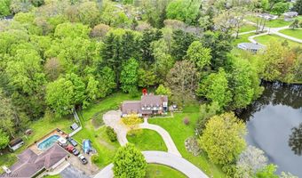 6453 Old Woods Rd, Ashtabula, OH 44004