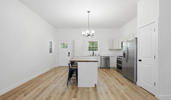 509 Orchard St, Alba, MO 64830