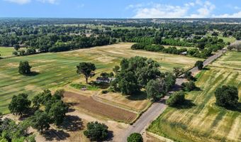 21077 Dodson Ln, Anderson, CA 96007