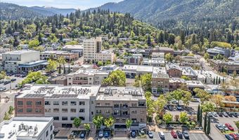 175 Lithia Way 303, Ashland, OR 97520