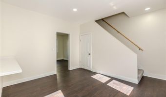 73 Maple Ave, Johnston, RI 02919