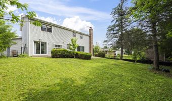 815 E Hintz Rd, Arlington Heights, IL 60004