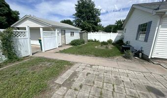 117 W Wapello St, Agency, IA 52530