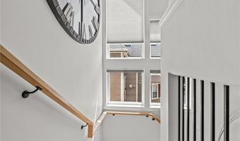 47 Harvest St 4, Boston, MA 02125