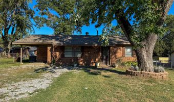 2804 N Pine St, McAlester, OK 74501