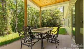 48 River Walk Dr, Asheville, NC 28804