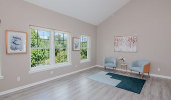 1892 Lindsay Ln, Ann Arbor, MI 48104