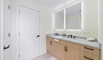 27 Soar Way, Newport, RI 02840