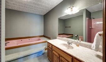 101 Highland Dr, Bardstown, KY 40004