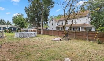 22 Whipple Ave, North Providence, RI 02911