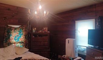 9112 Main St, Altenburg, MO 63732