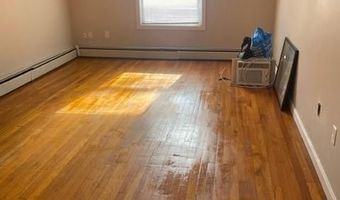 380 Sunset Ave 16, North Providence, RI 02904