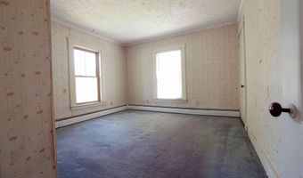 3 Grand St, Augusta, ME 04330