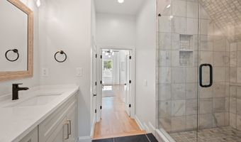 140 Meadowview Rd, Athens, GA 30606
