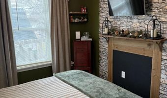 177 Buck St, Bangor, ME 04401