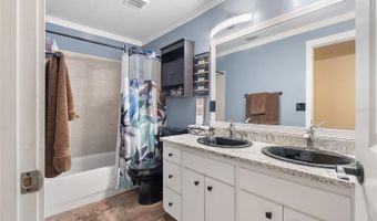 306 GRIMES Dr, Auburndale, FL 33823