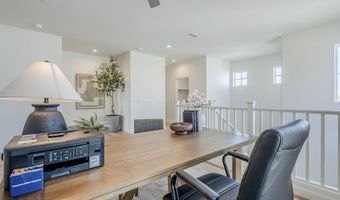 630 W LAREDO St, Chandler, AZ 85225