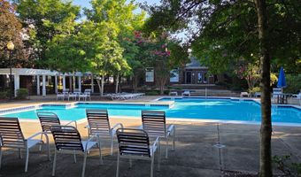 20322 BEECHWOOD Ter 202, Ashburn, VA 20147