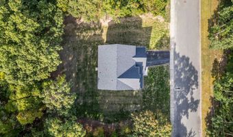 70 Seurat St, Barnegat, NJ 08005