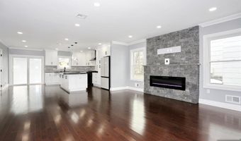 46 Phelps Ave, Bergenfield, NJ 07621