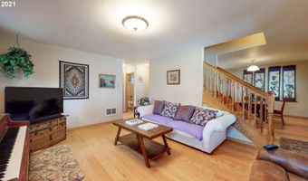 545 HASSETT St, Brookings, OR 97415