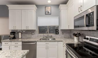 40725 N CAPITAL Ct, Anthem, AZ 85086