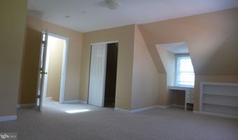 4724 7TH Rd N, Arlington, VA 22203