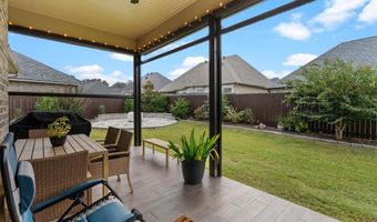422 N Lost River Dr, Benton, LA 71006