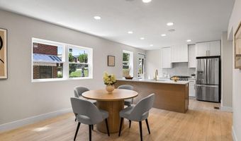 1004 GALLOWAY St NE, Washington, DC 20011