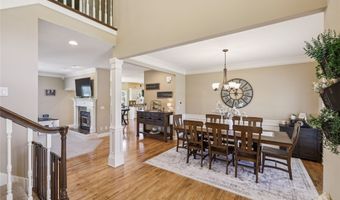 211 SW Stonegate Dr, Ankeny, IA 50023