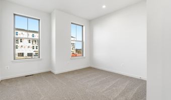 19705 MISTY MOSS Sq, Ashburn, VA 20147