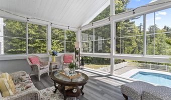 15 Kelso Dr, Bow, NH 03304