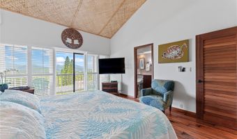 411 Kaelepulu Dr E, Kailua, HI 96734