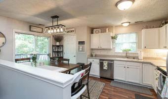 6485 Barberry Dr, Avon, IN 46123
