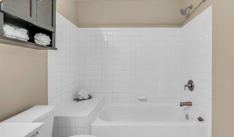 20593 CORNSTALK Ter 101, Ashburn, VA 20147