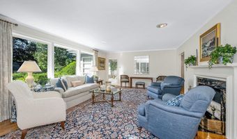 246 Highland Rd, Andover, MA 01810