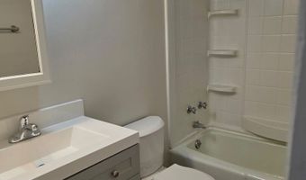 668 Anita Ave, Antioch, IL 60002