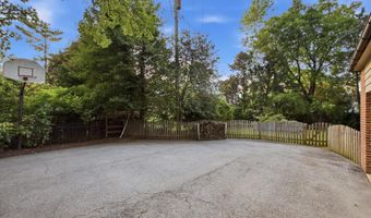 2 BELLEMORE Rd, Baltimore, MD 21210