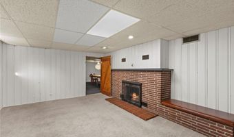 2249 Norside Dr, Alton, IL 62002