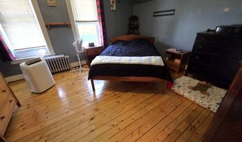 2 Green St, Barre, VT 05641