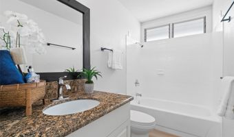 7528 Olili Pl, Honolulu, HI 96825