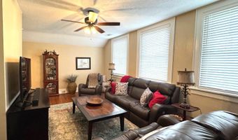 621 CHURCH St, Andalusia, AL 36420