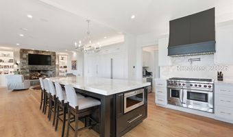 82 Plantation House Dr, Bluffton, SC 29910
