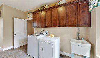 70 SANCHEZ Rd, Belen, NM 87002
