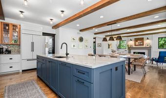 8279 Revado Hills Ct, Ada, MI 49301